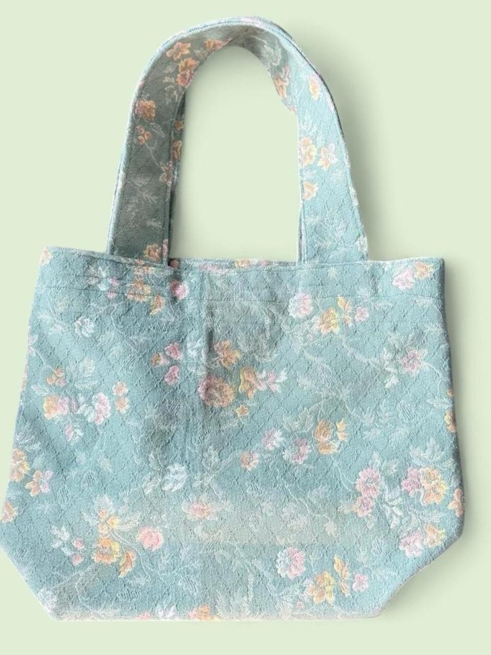 Pastel Floral Quilted Tote Bag in Light Blue